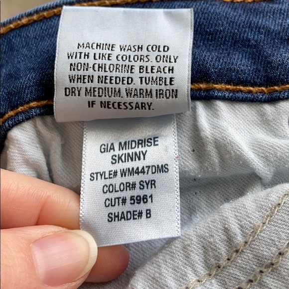 Hudson Gia Mid-Rise Skinny Jeans, 28 - Picture 10 of 11